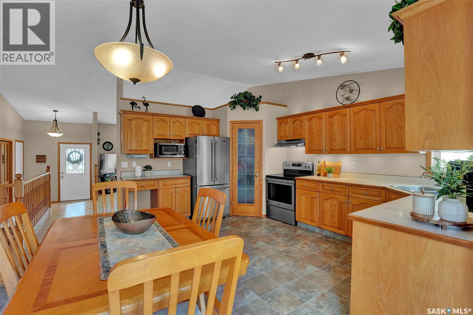 7002 Maple Wood CRESCENT — photo 9