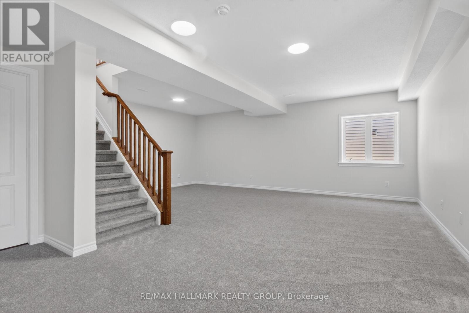 335 JACKSON STITT CIRCLE - 43