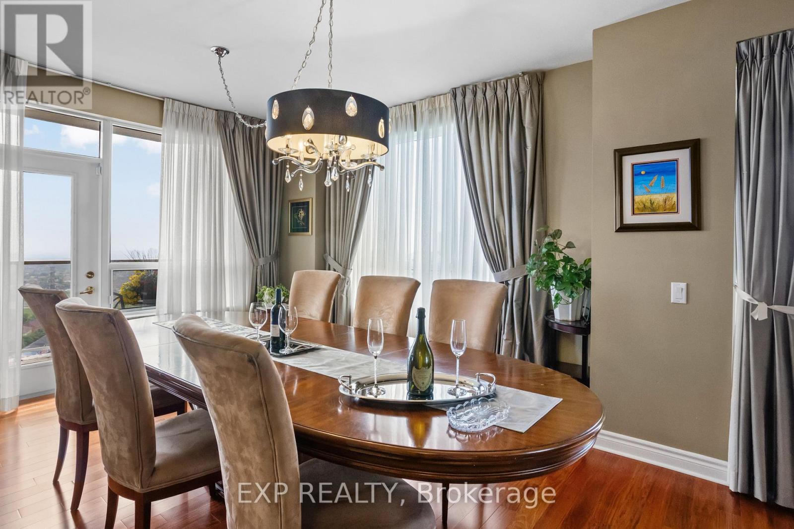 #2709 25 KINGSBRIDGE GARDEN CIRCLE - 12