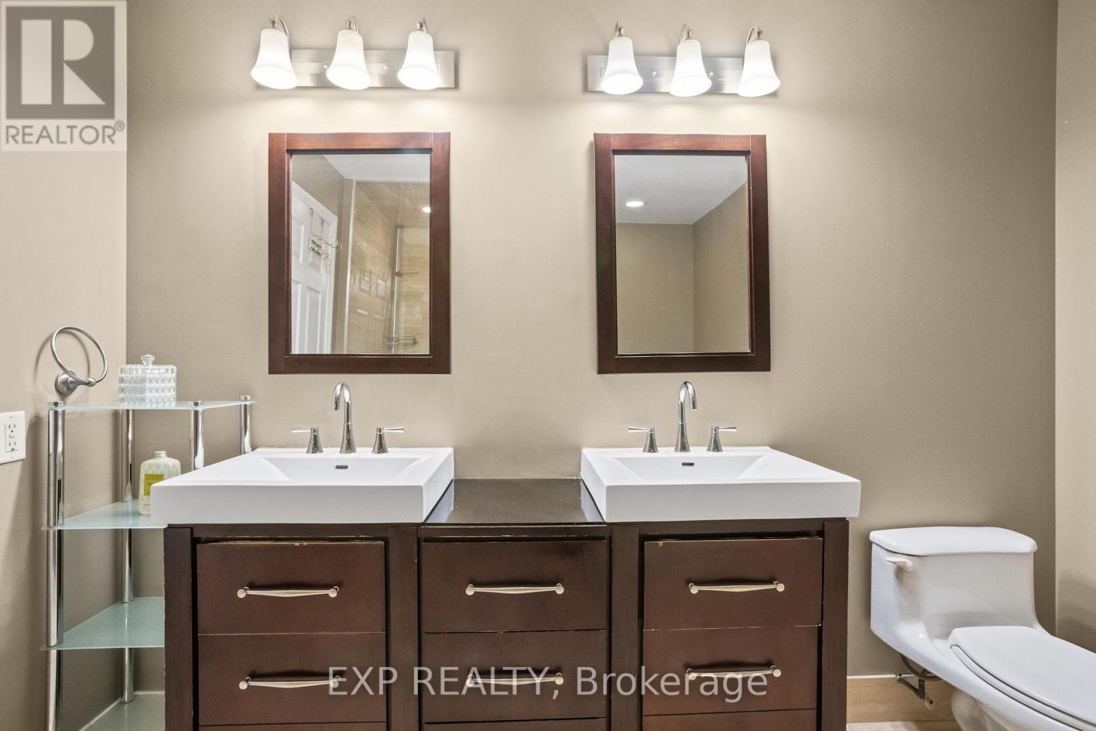 #2709 25 KINGSBRIDGE GARDEN CIRCLE - 18