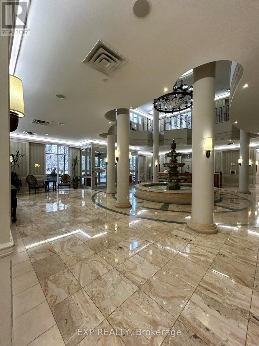 #2709 25 KINGSBRIDGE GARDEN CIRCLE - 35