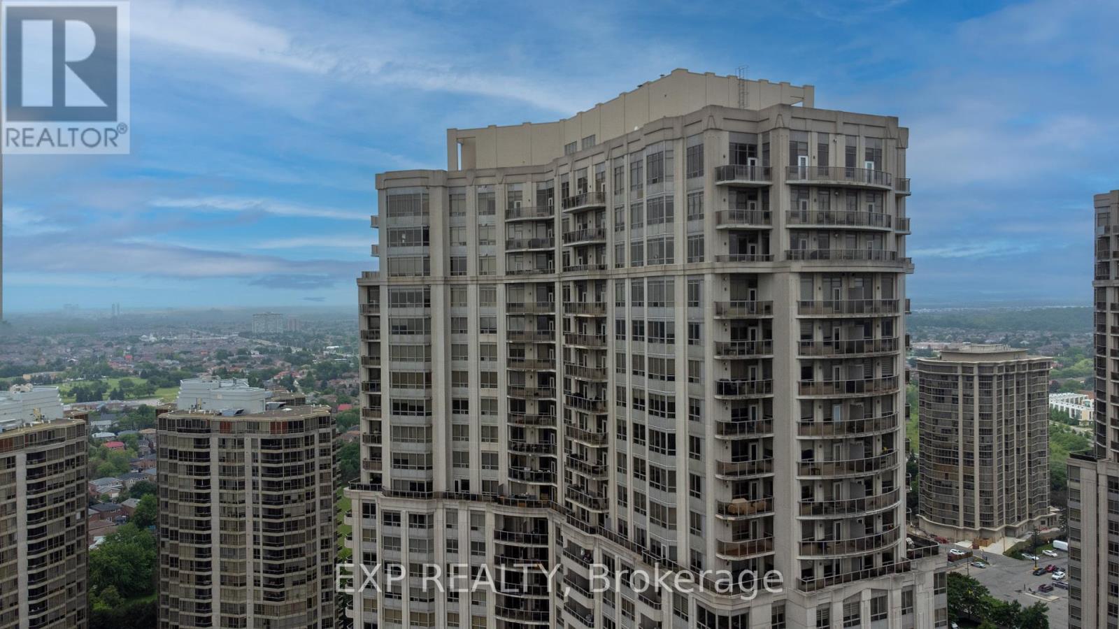 #2709 25 KINGSBRIDGE GARDEN CIRCLE - 36