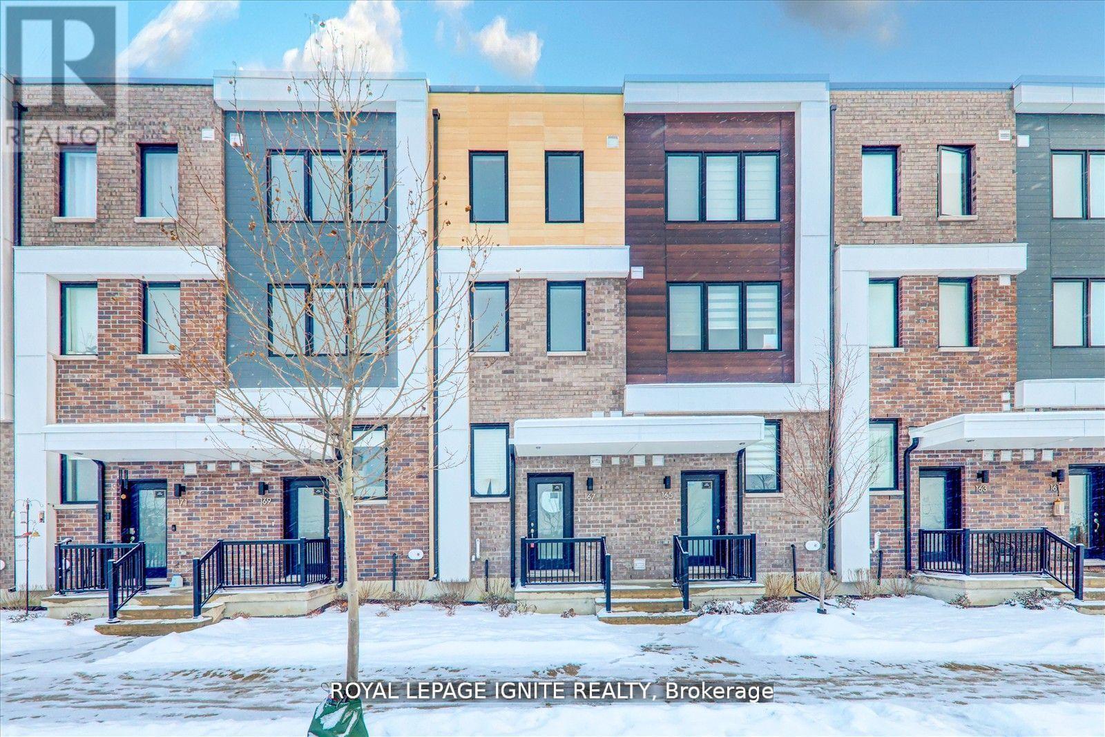 Listing photo of 167 DOWNSVIEW PARK BOULEVARD