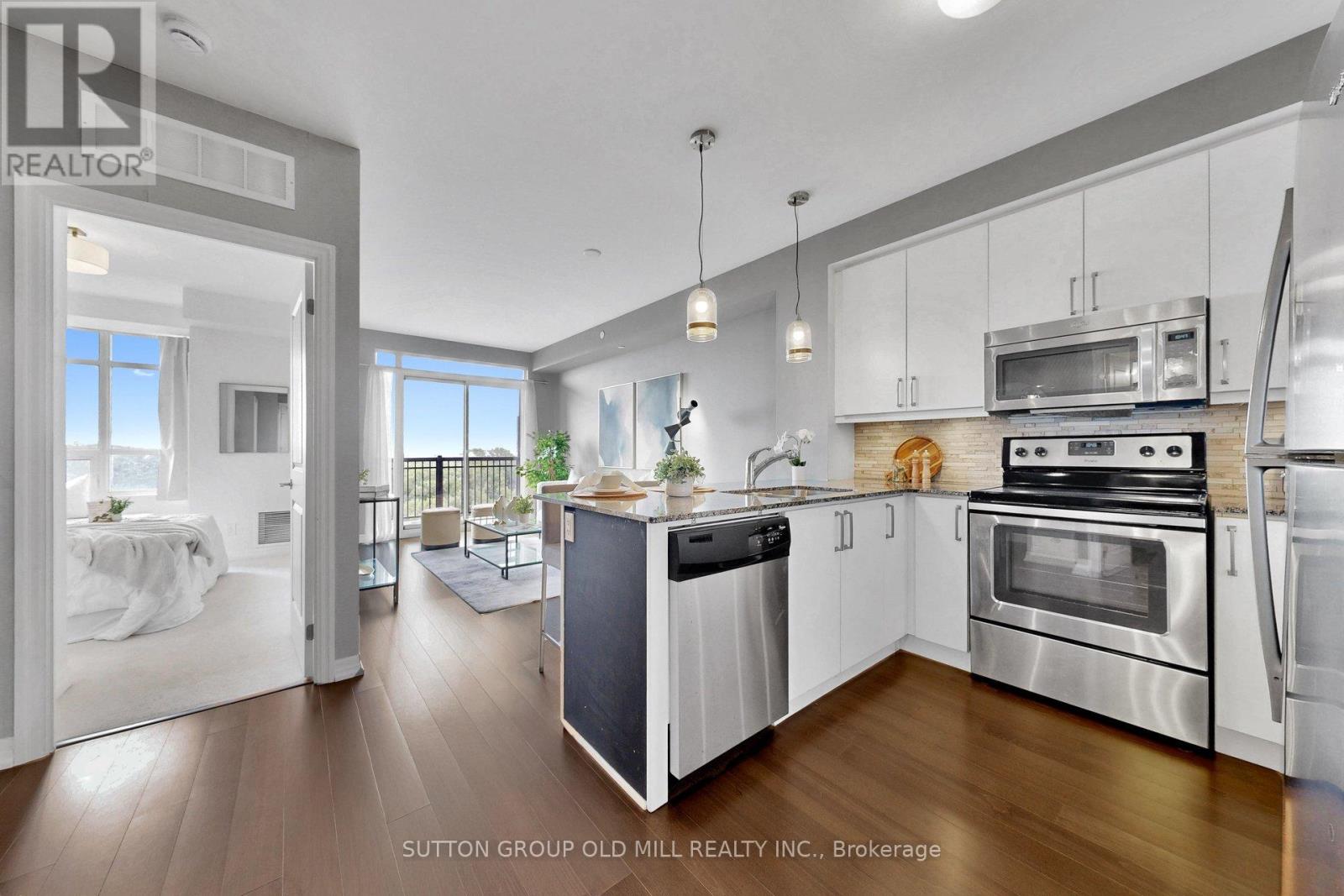#707 3563 LAKE SHORE BOULEVARD W - 2