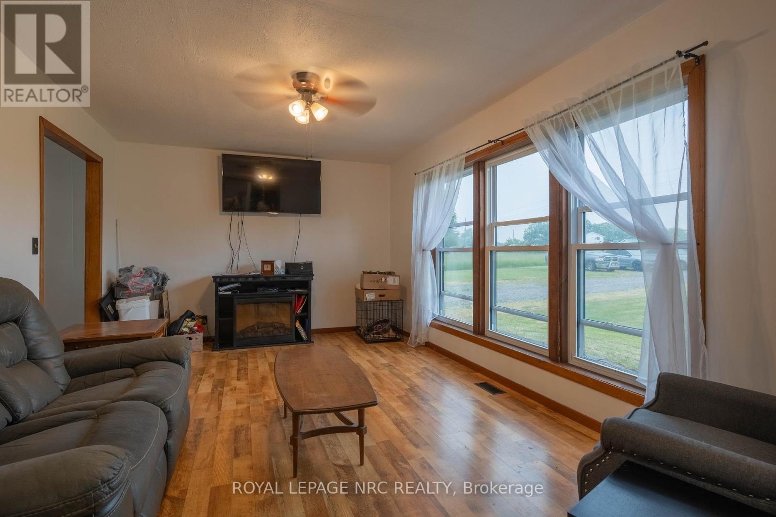 8010 SILVER STREET - 11