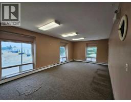 1A, 7836 49 Avenue, Red Deer — photo 4