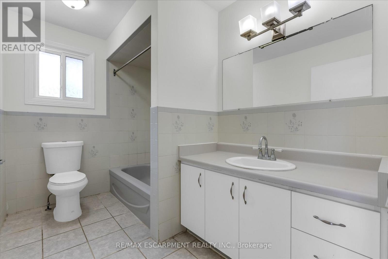 261 LIMERIDGE ROAD W - 18