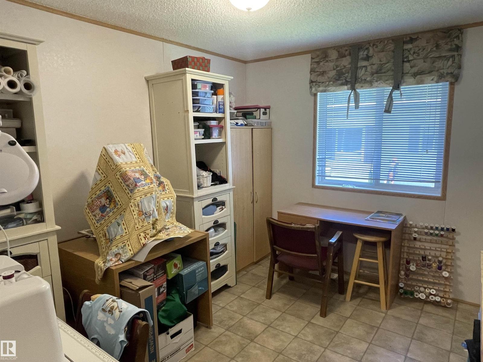 57318 Rge Rd 25 - 9