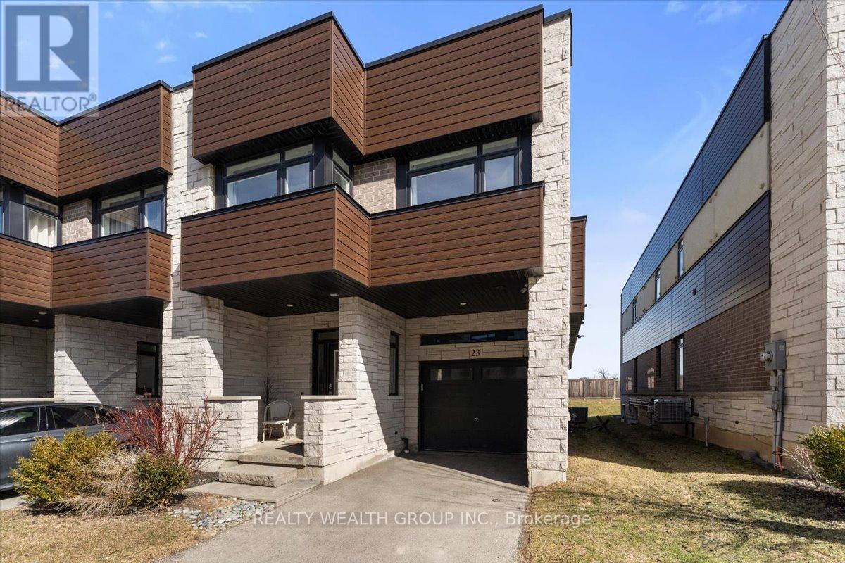 #23 35 MIDHURST HEIGHTS - 2
