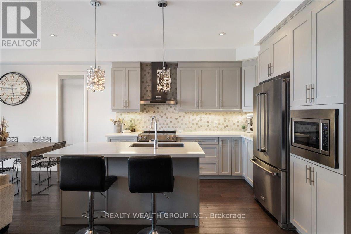#23 35 MIDHURST HEIGHTS - 9