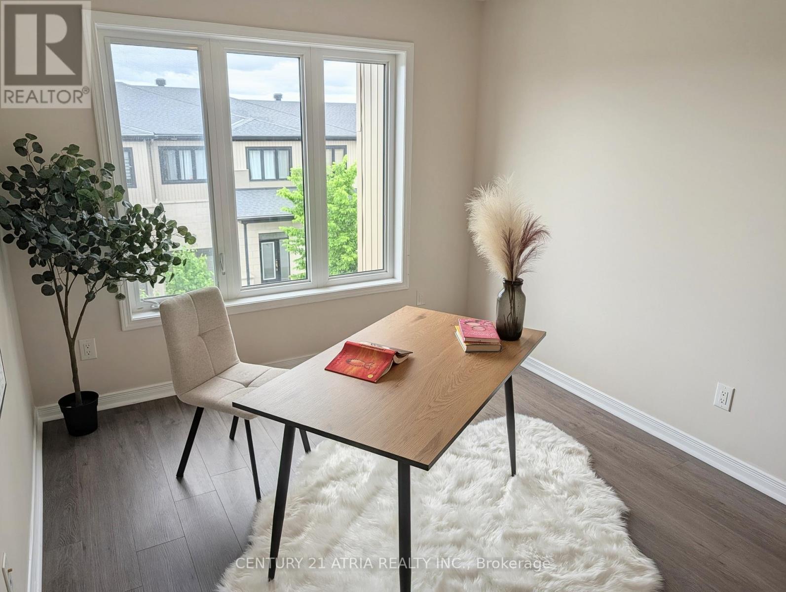 2 Bed, 2 Bath House for Sale in Ottawa – 502 RADIANT PRIVATE, Ottawa – MLS# X13437762 - Image 22