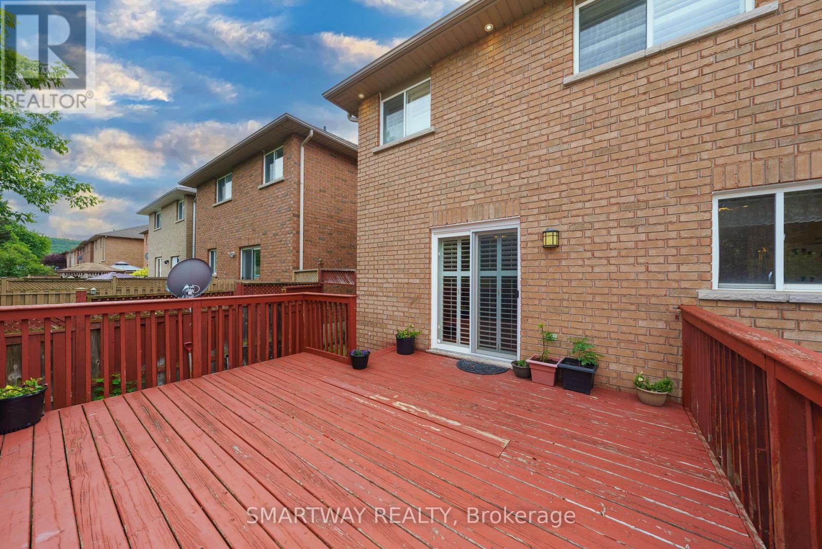42 PEACHWOOD CRESCENT - 46