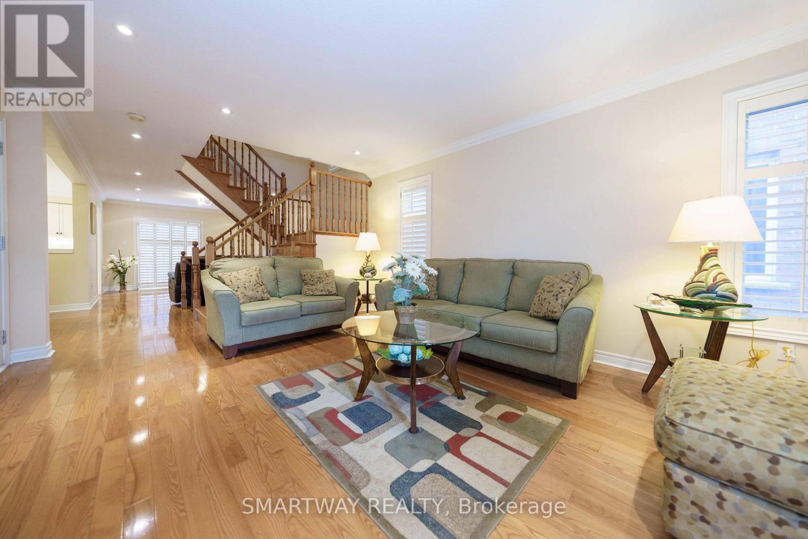 42 PEACHWOOD CRESCENT - 7