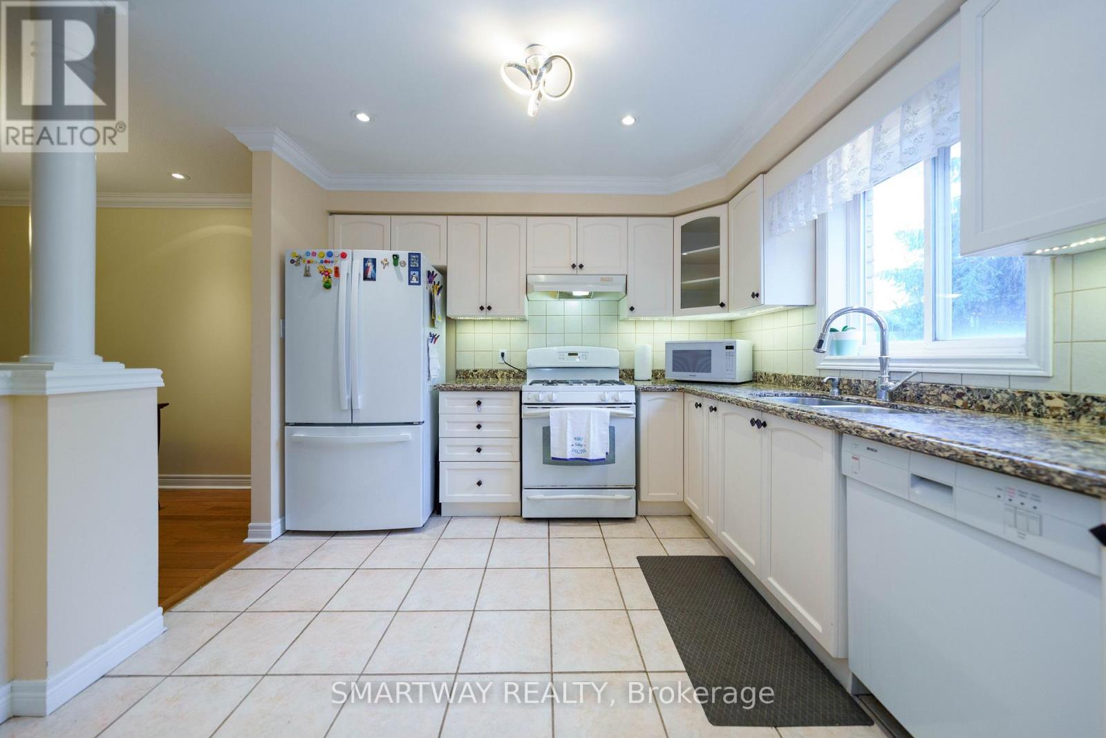 42 PEACHWOOD CRESCENT - 15