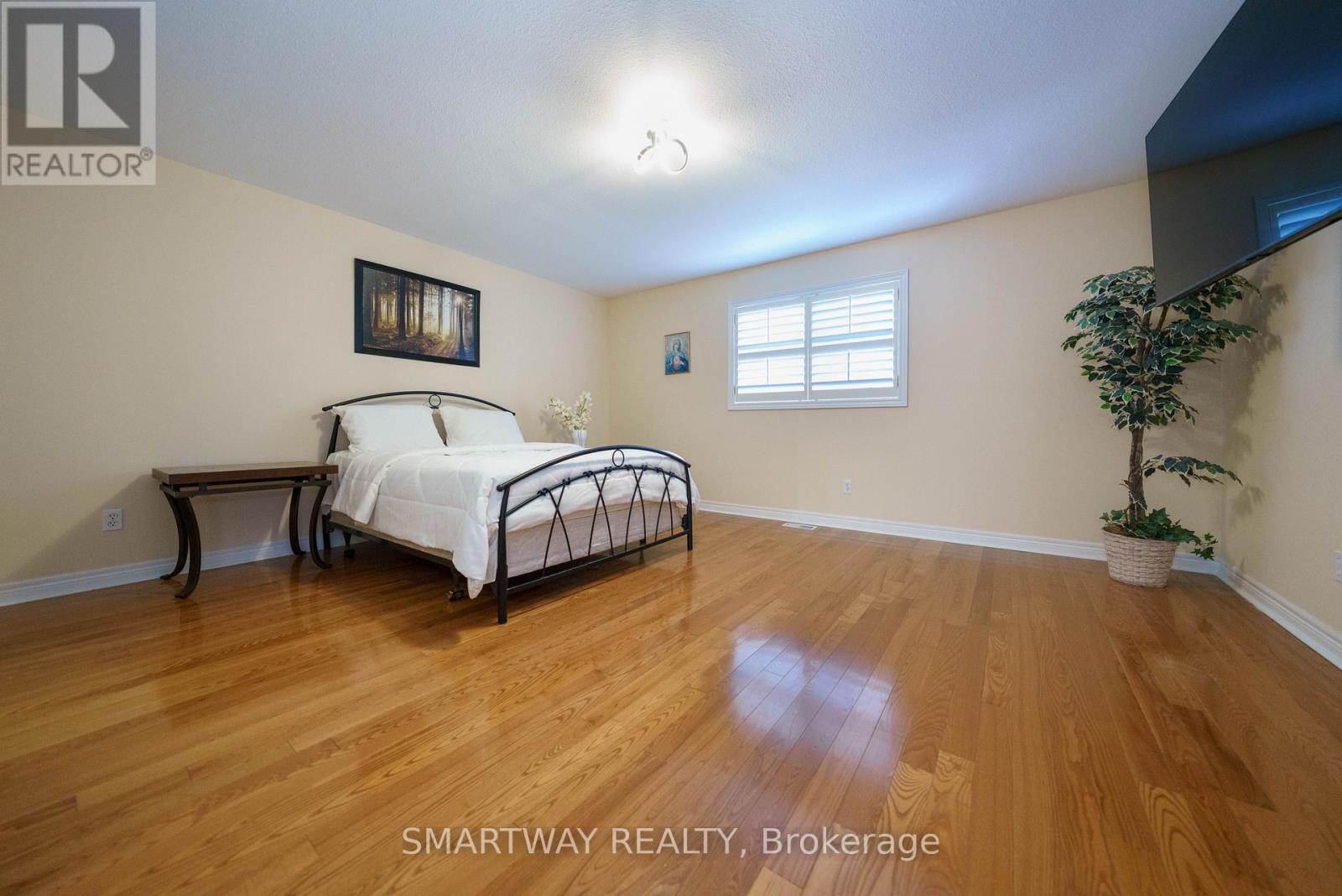 42 PEACHWOOD CRESCENT - 25