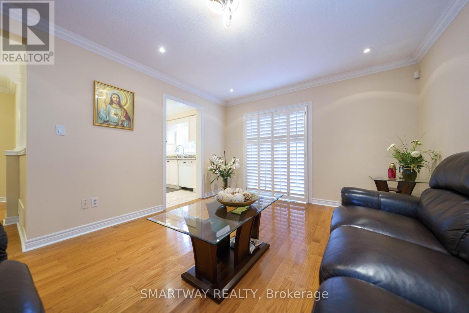 42 PEACHWOOD CRESCENT - 21