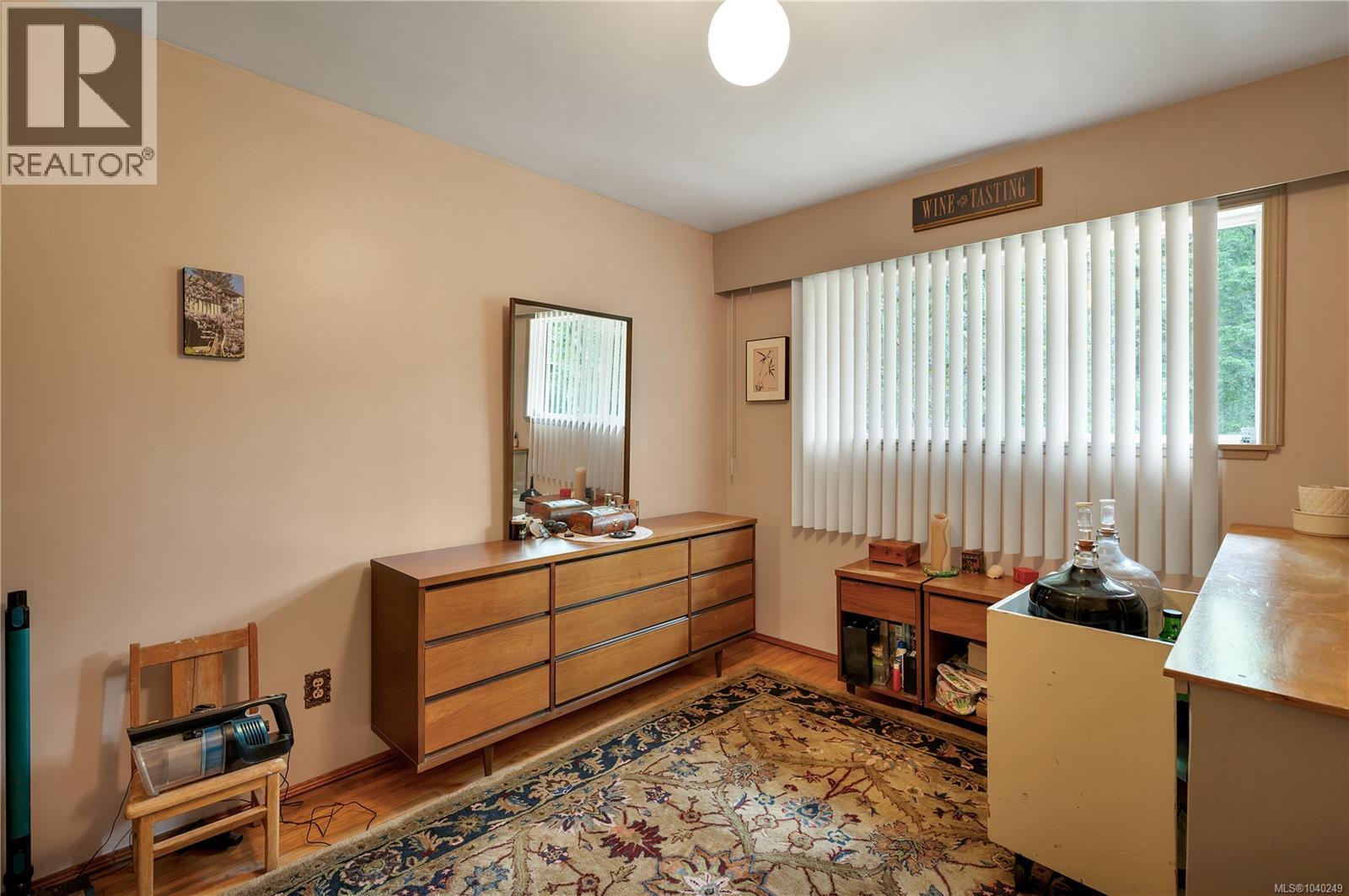 4040 York Rd - 27