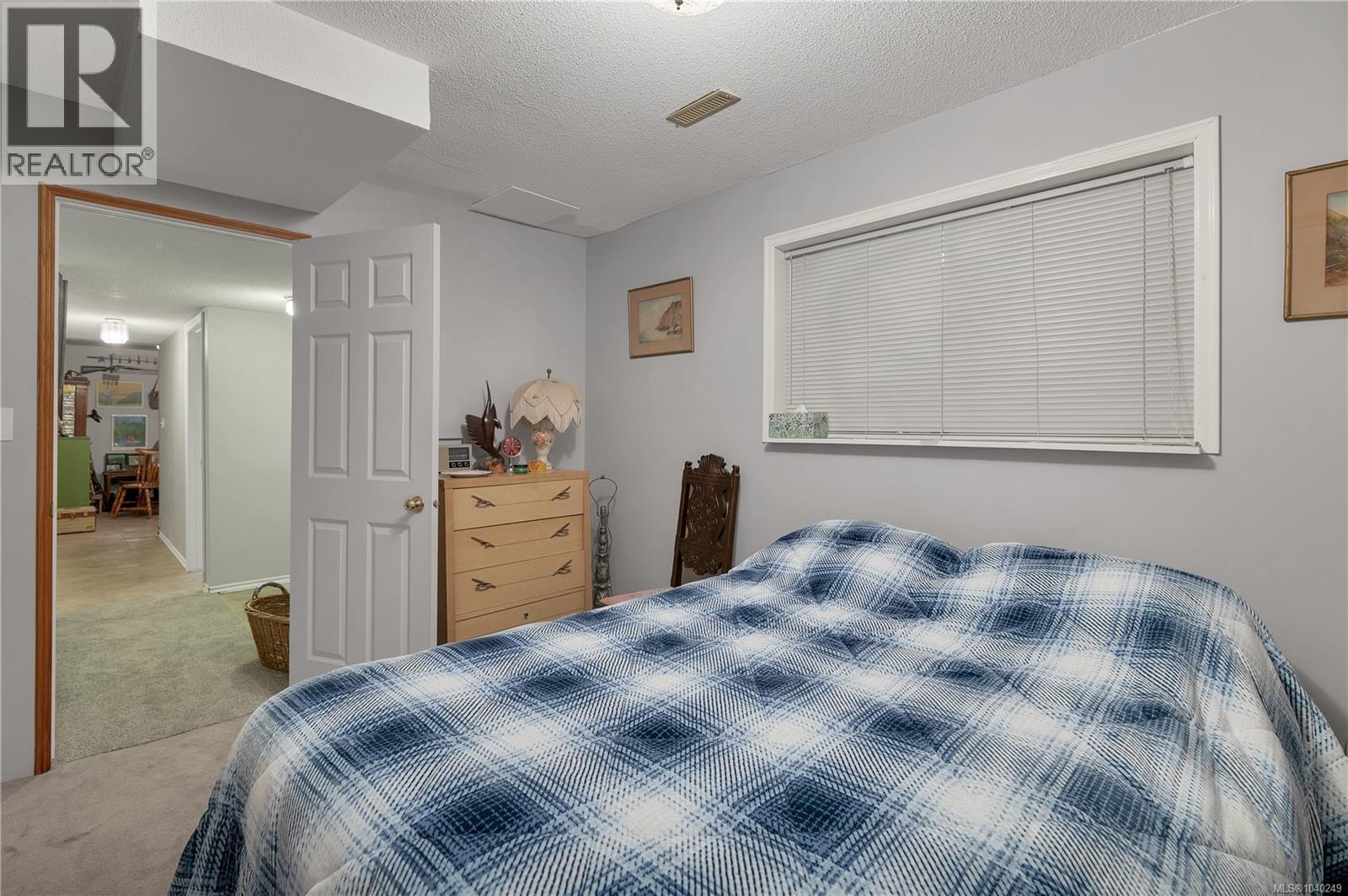 4040 York Rd - 38