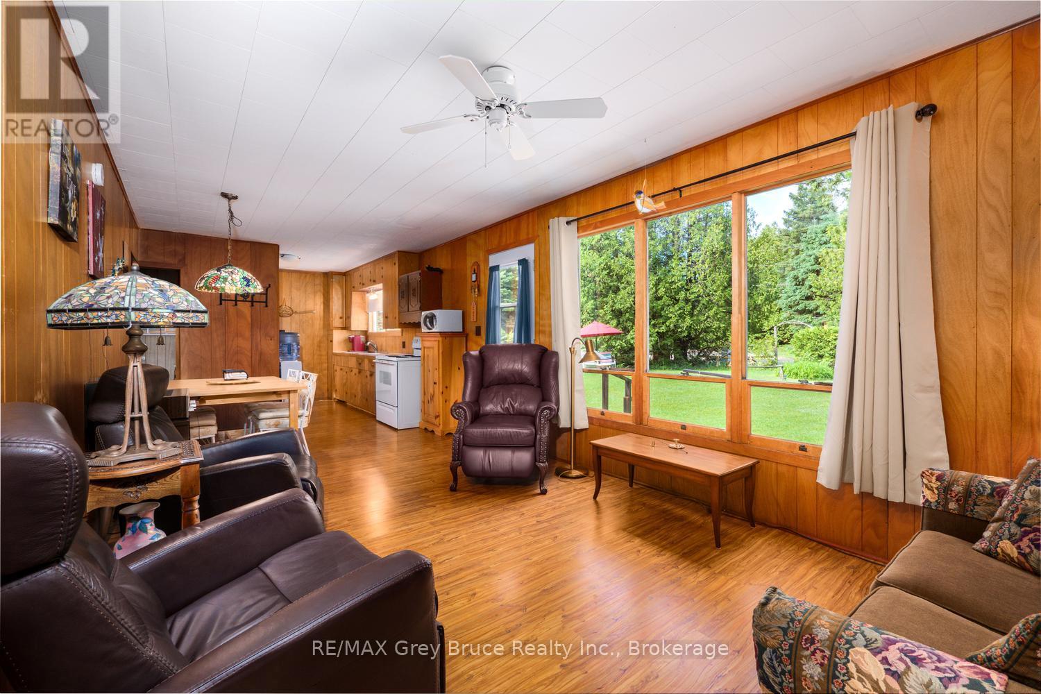 11 ELDRIDGE AVENUE - 16