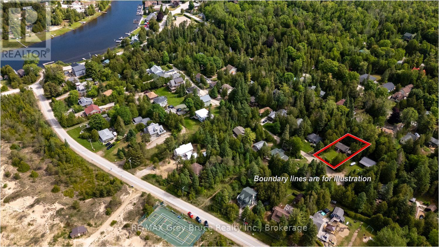 11 ELDRIDGE AVENUE - 23