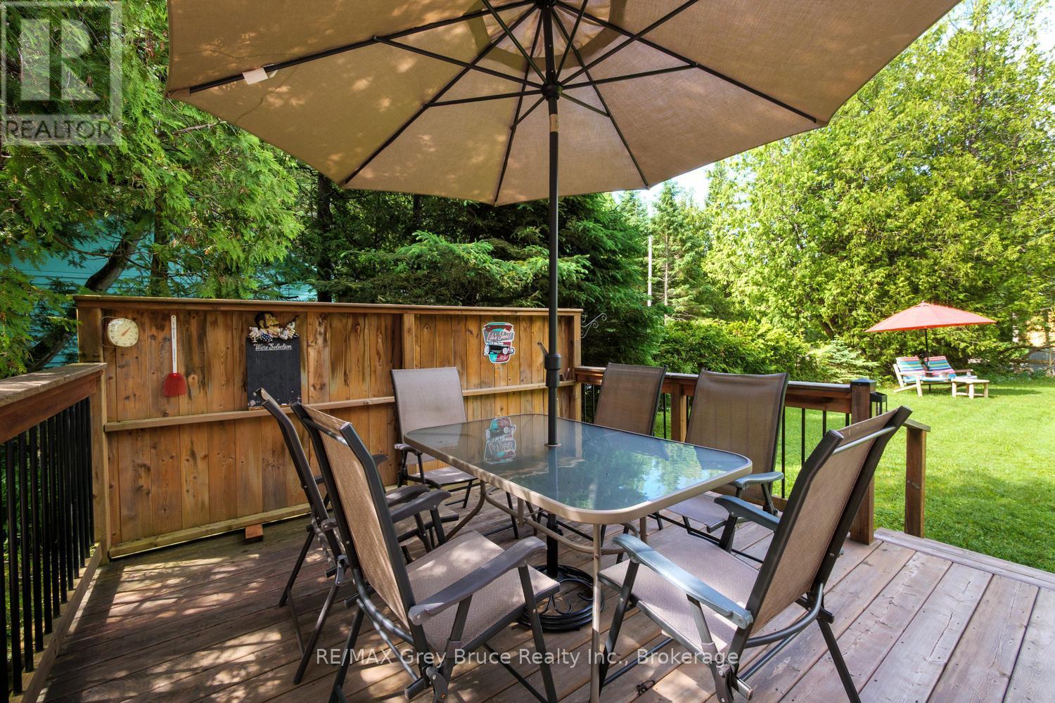 11 ELDRIDGE AVENUE - 26