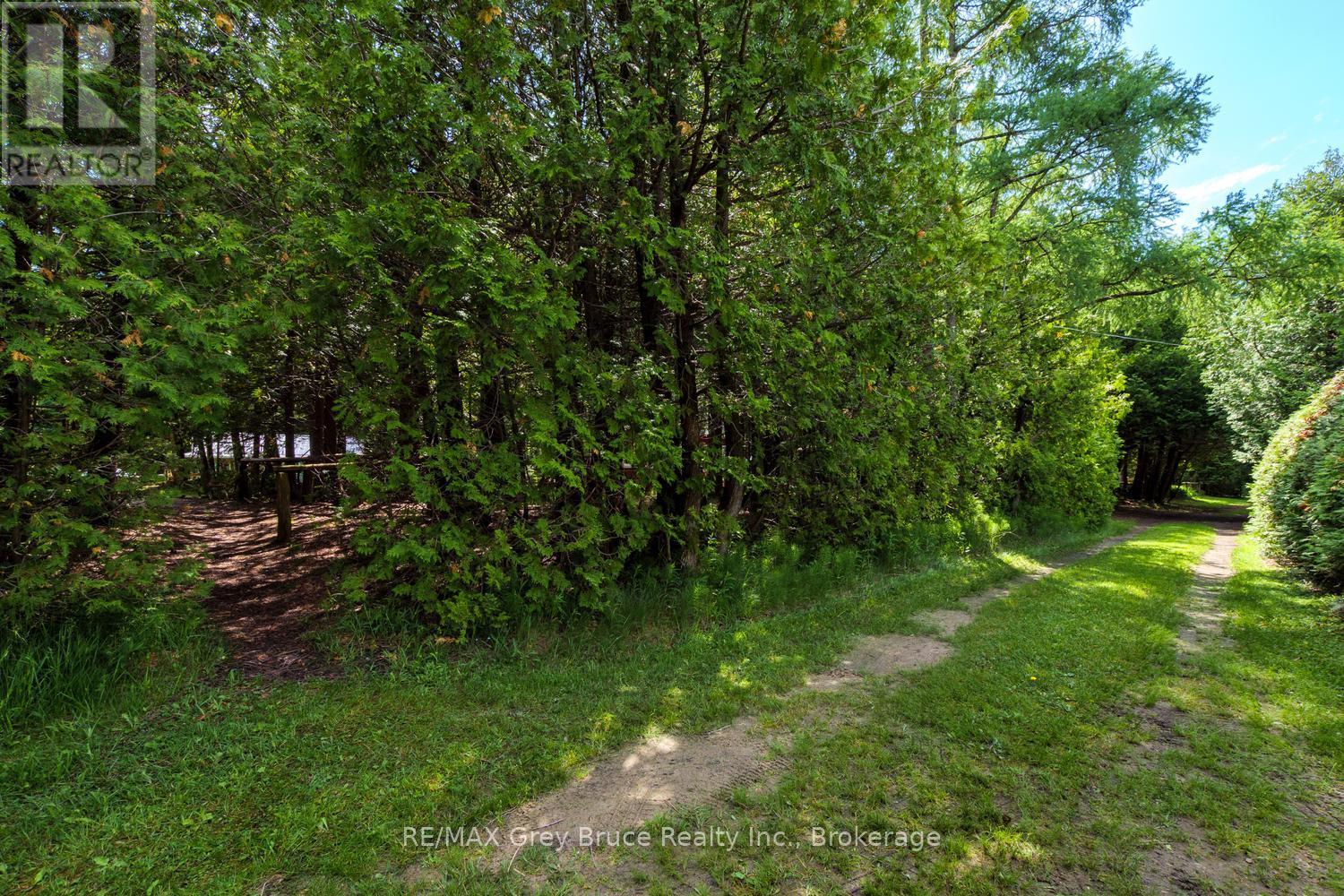 11 ELDRIDGE AVENUE - 37