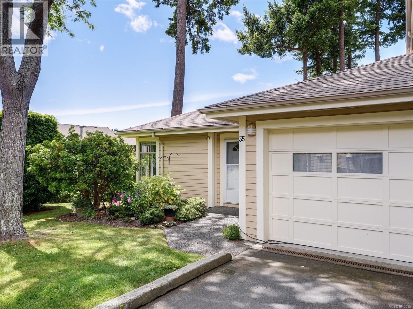 #35 909 Admirals Rd - 23