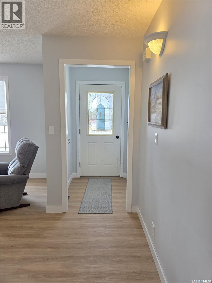 403 Thomson STREET - 3