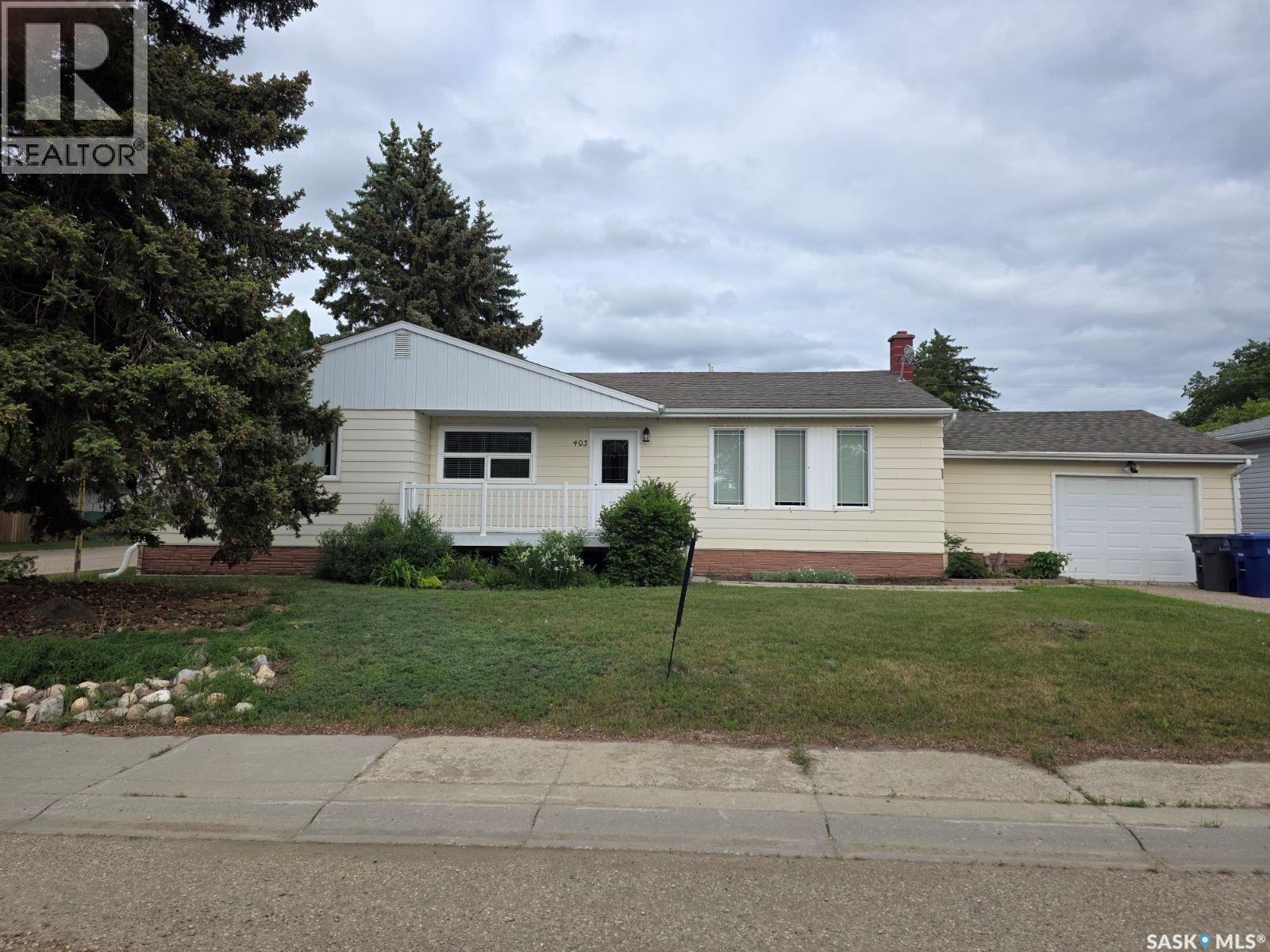 403 Thomson STREET - 1