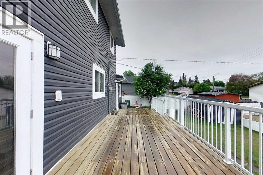 5105 13 Avenue — photo 28