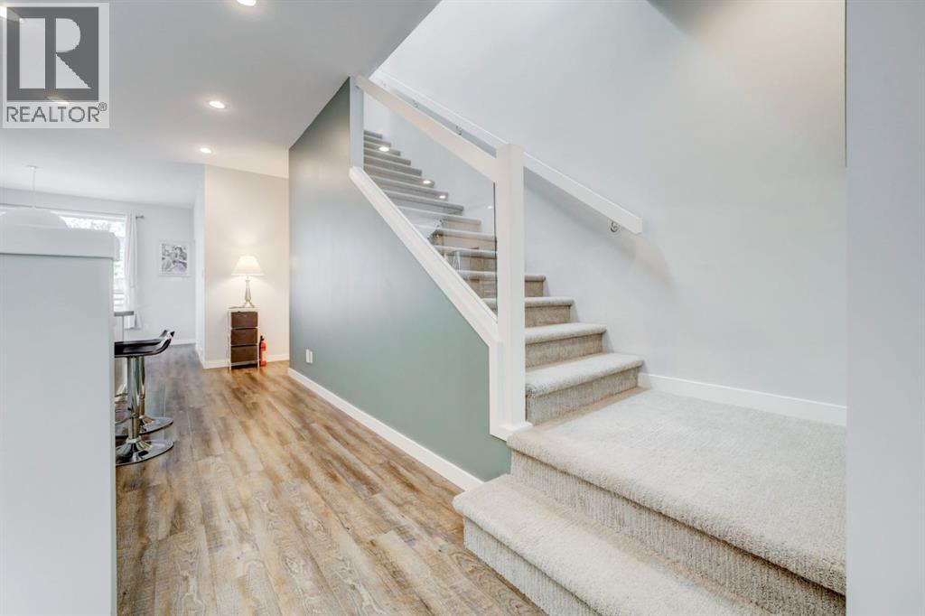 956 11 Street S — photo 10