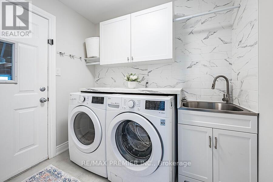 2 GRACE CRESCENT - 23