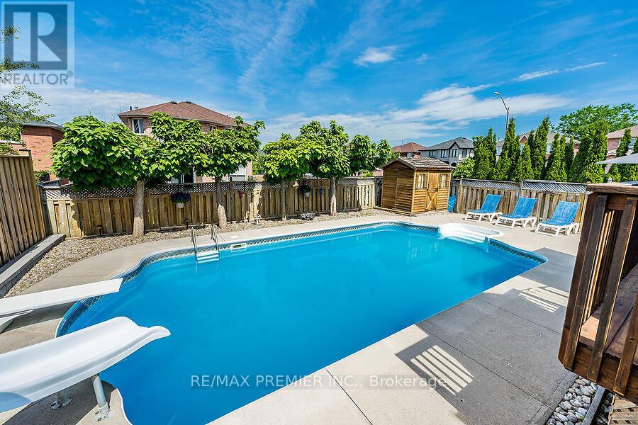 2 GRACE CRESCENT - 46