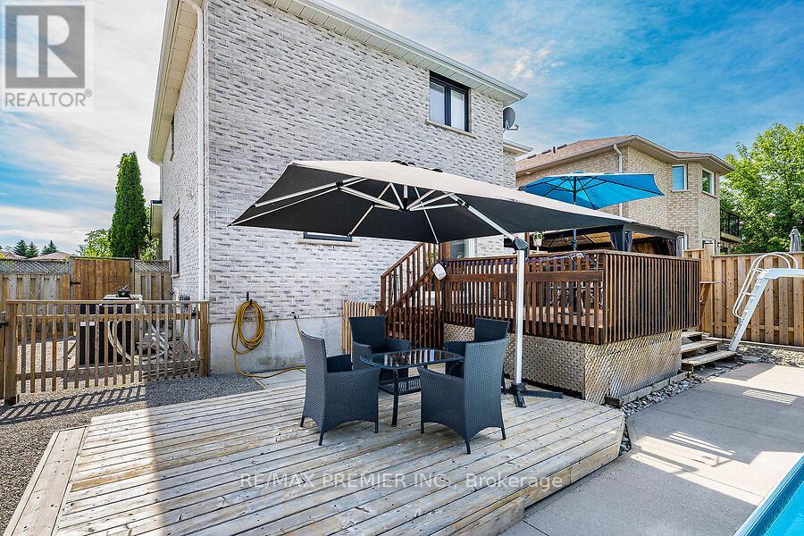 2 GRACE CRESCENT - 48