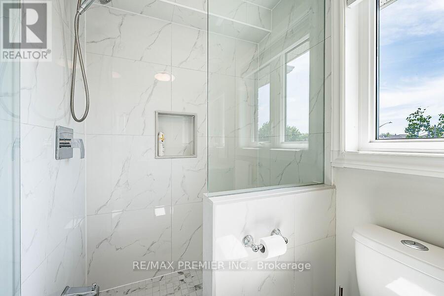 2 GRACE CRESCENT - 34