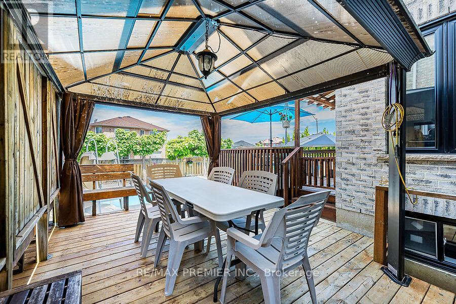 2 GRACE CRESCENT - 45
