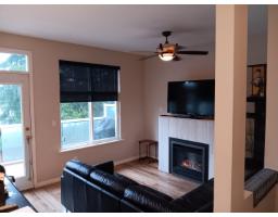 5776 149 Street, Surrey, BC V3S8W4 Photo 12