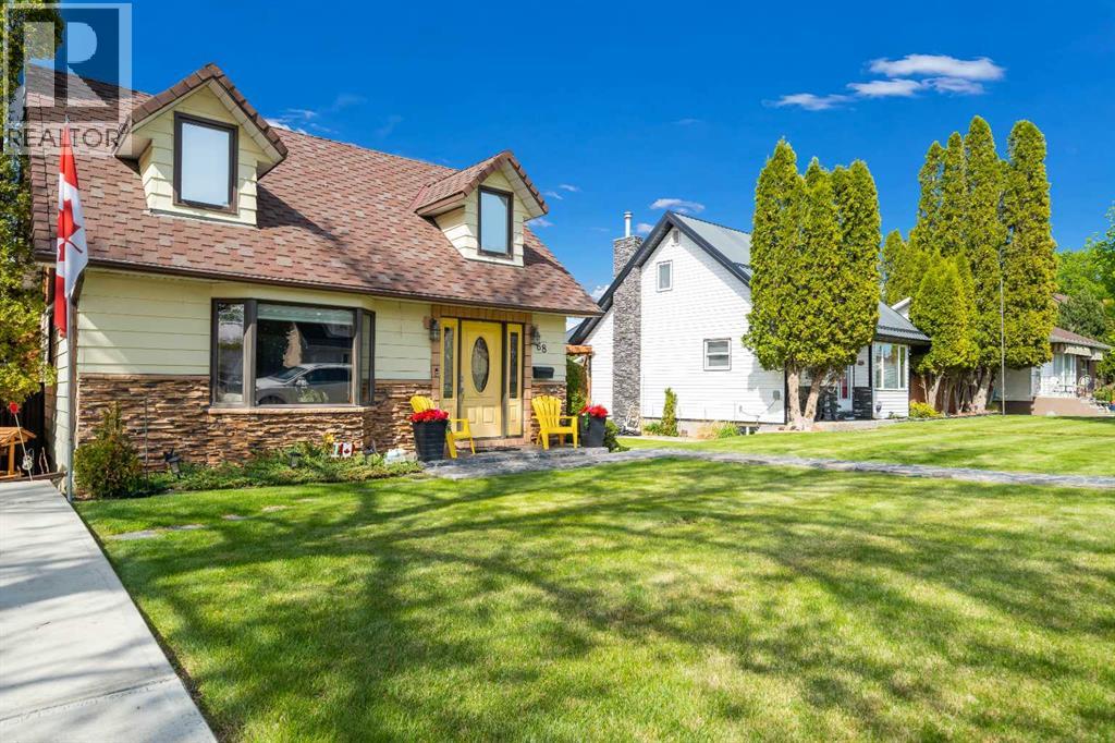 68 10 Street SW - photo 3