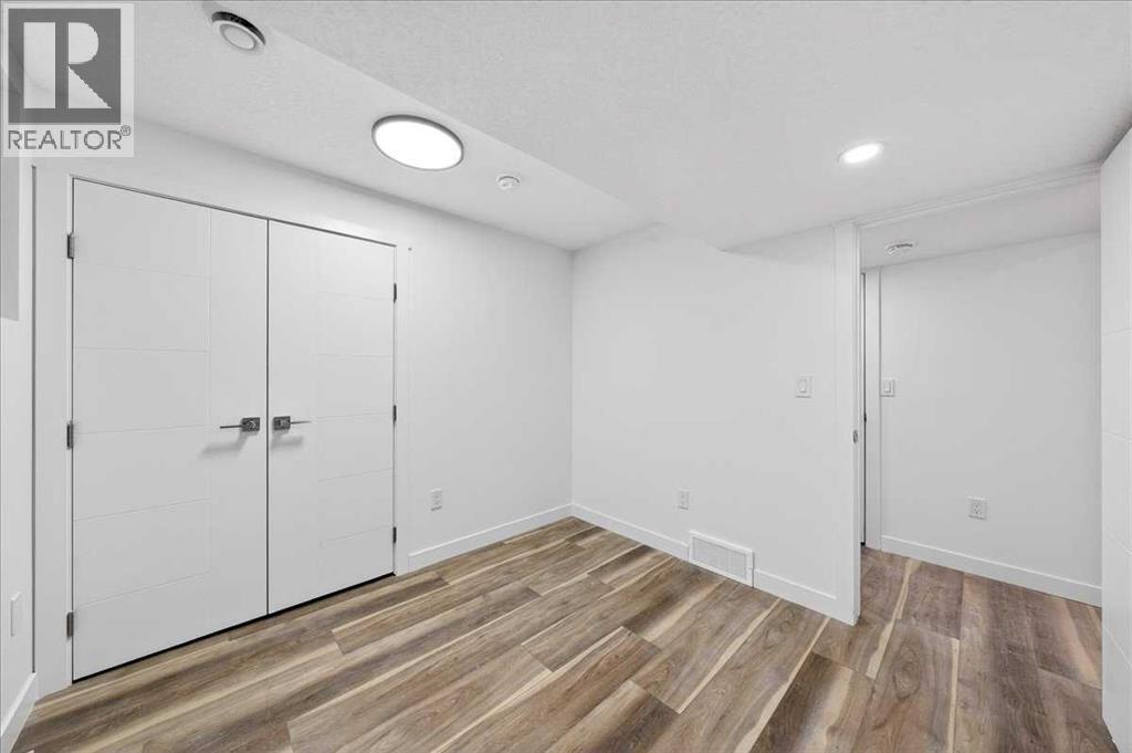 34 Saddlecrest Crescent NE - 45