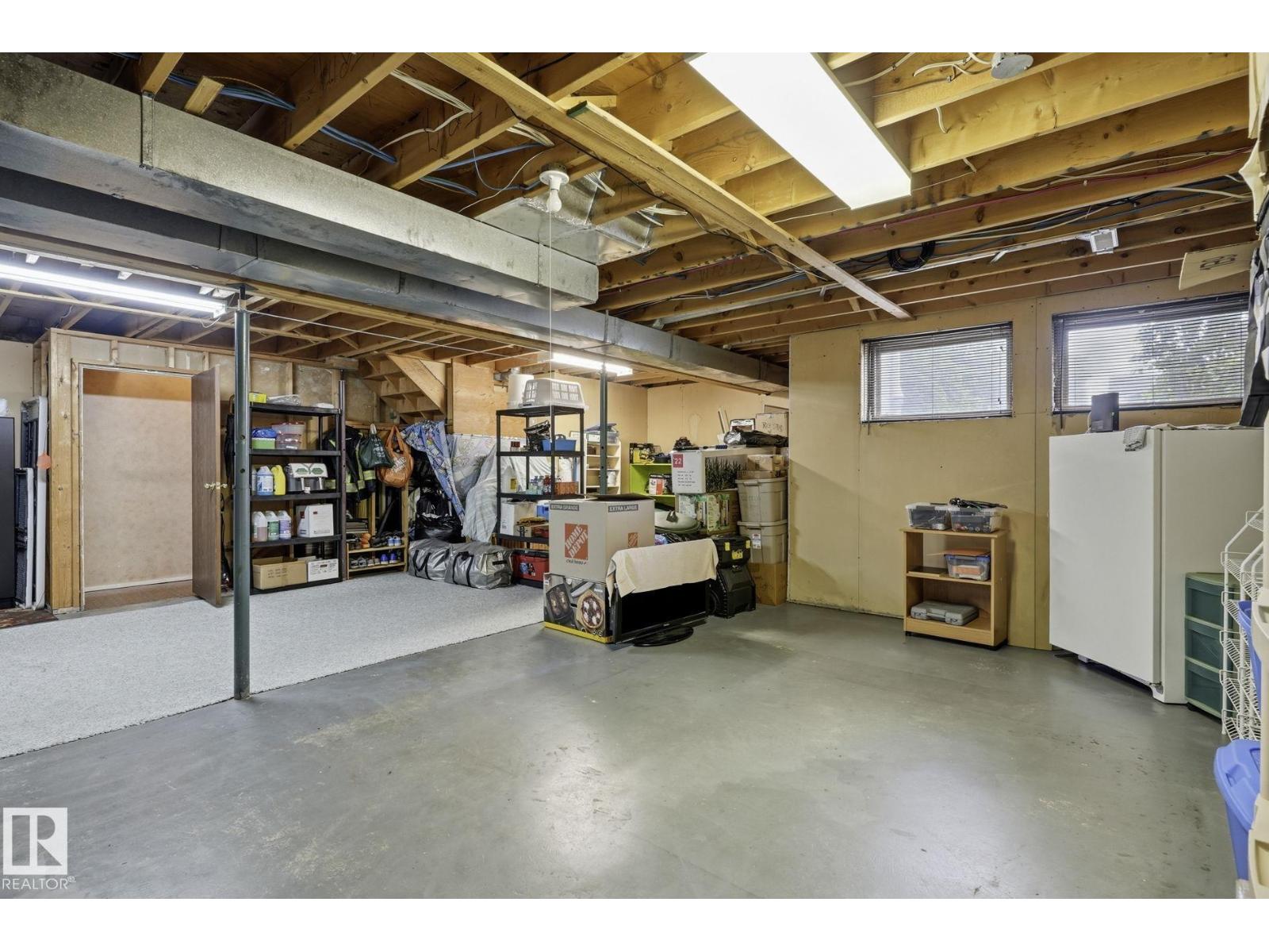 5511 10 AV NW — photo 25