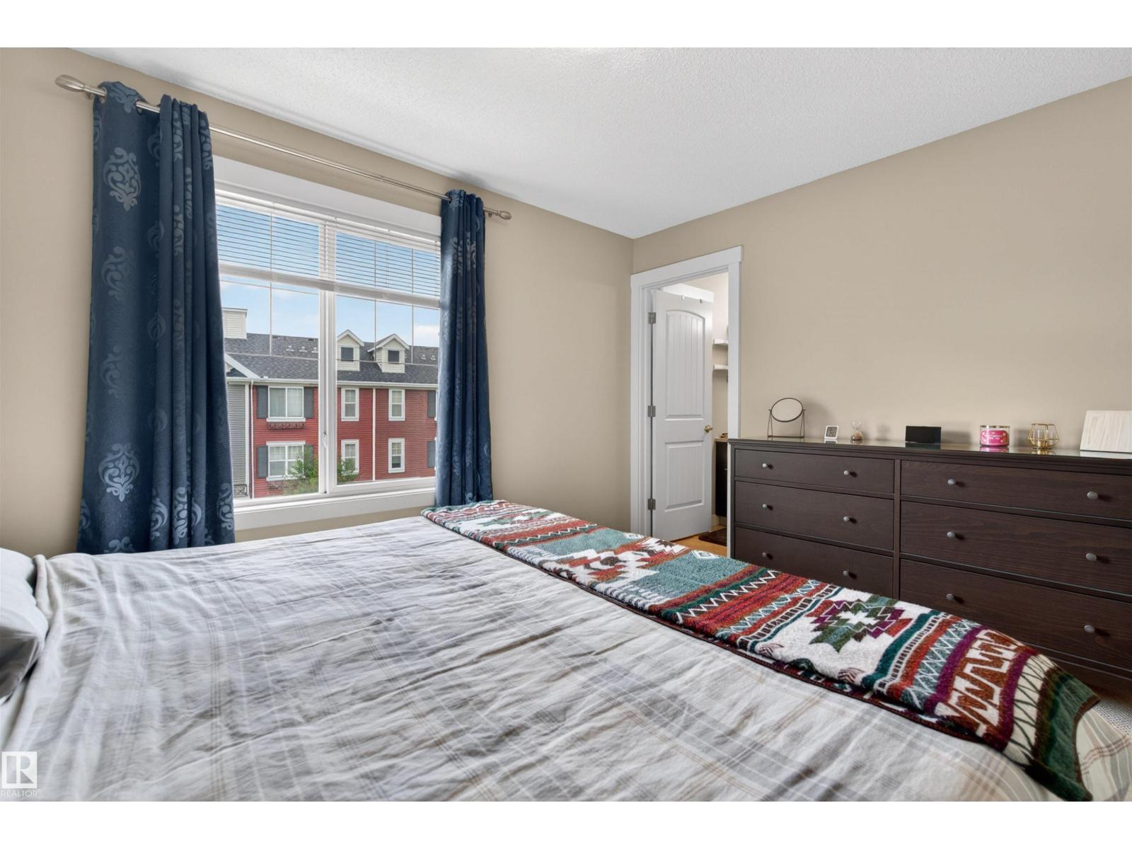 #85 8315 180 AV NW - 22