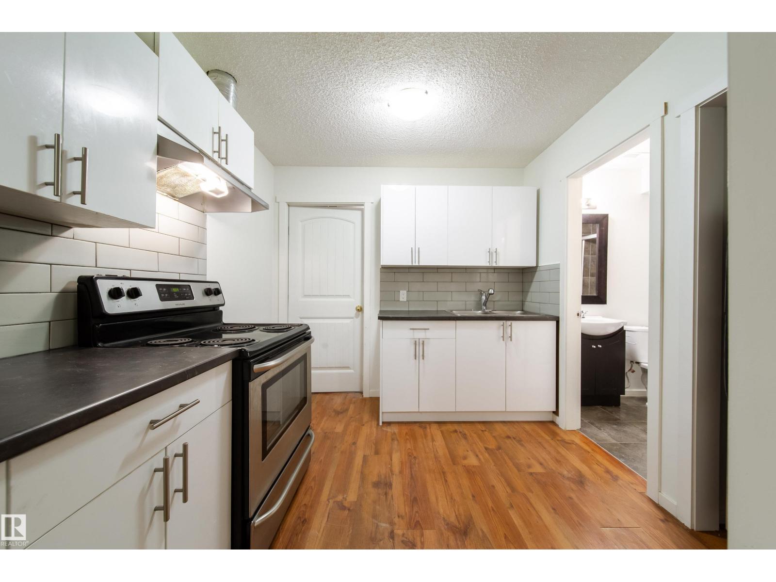 405 SIMMONDS WY — photo 25