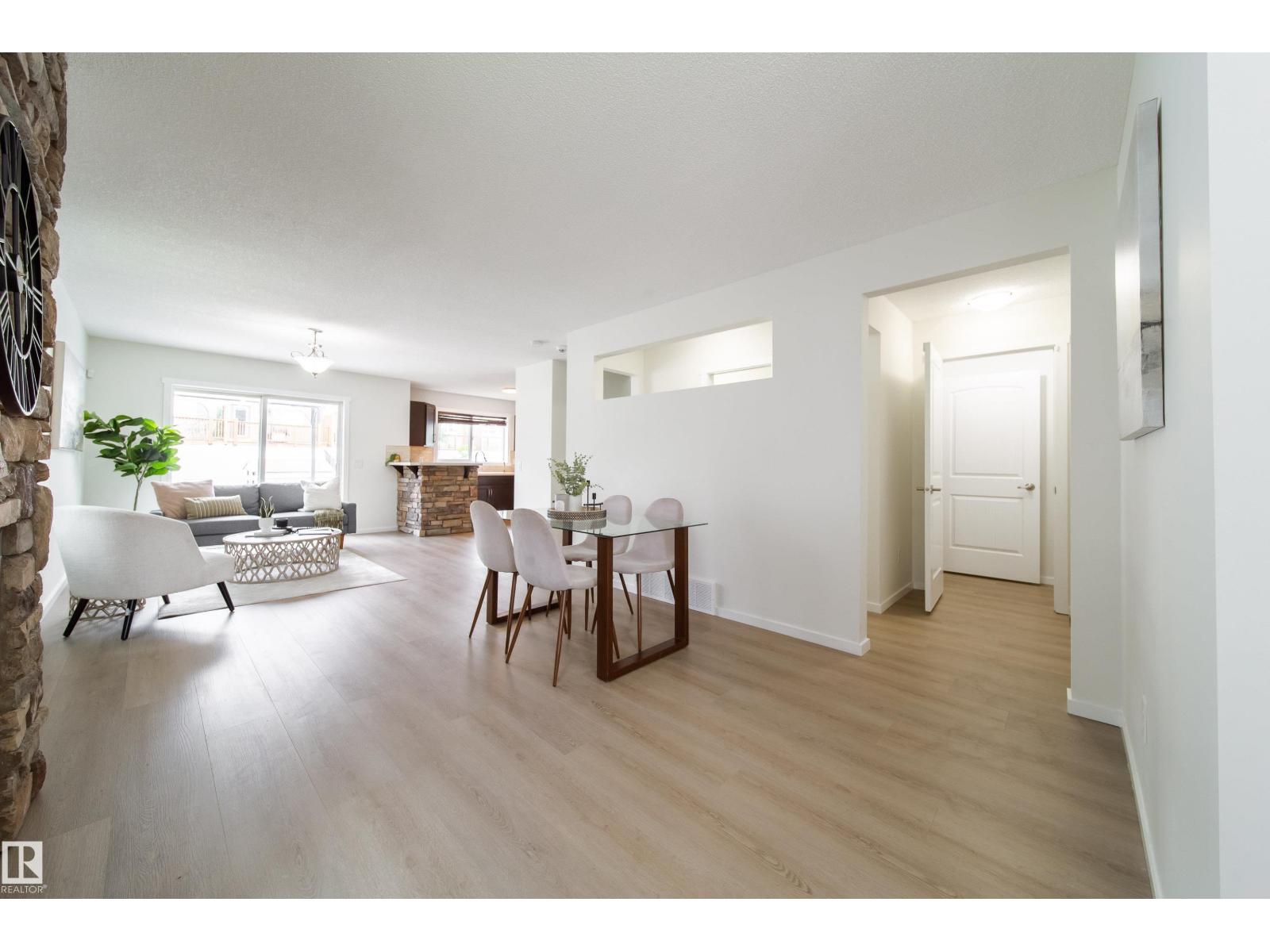 405 SIMMONDS WY — photo 8