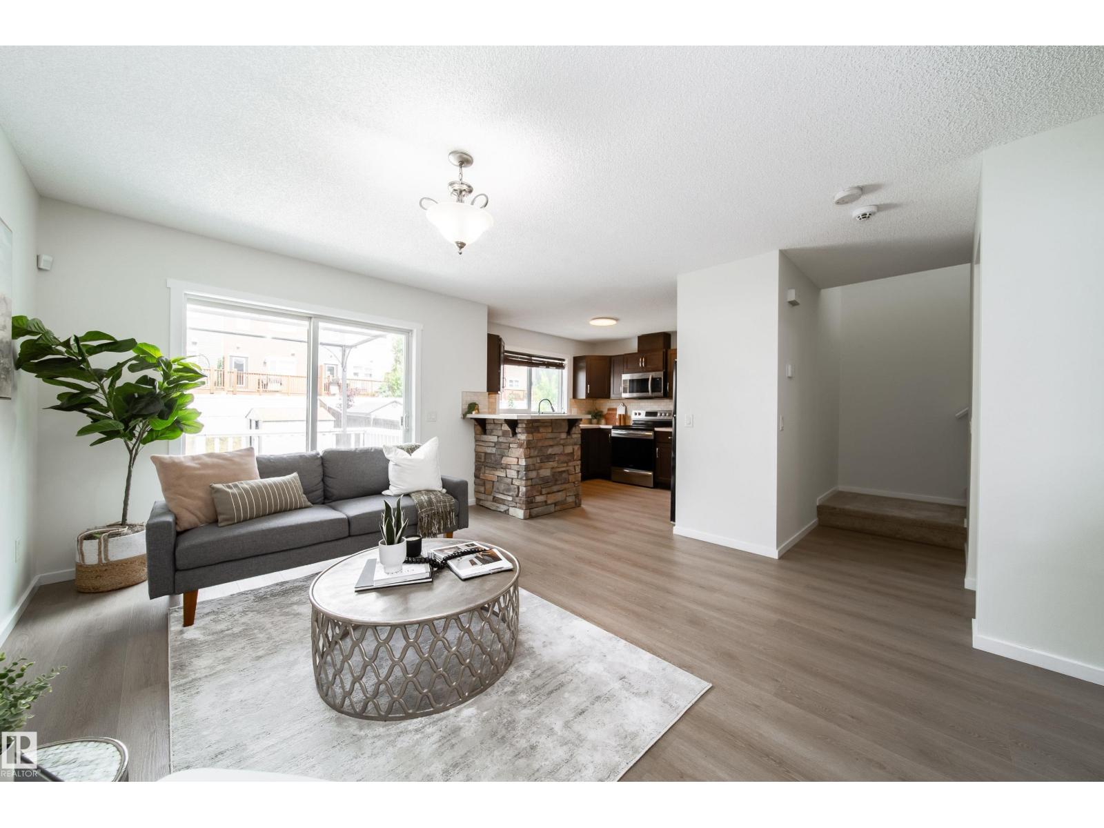 405 SIMMONDS WY — photo 9