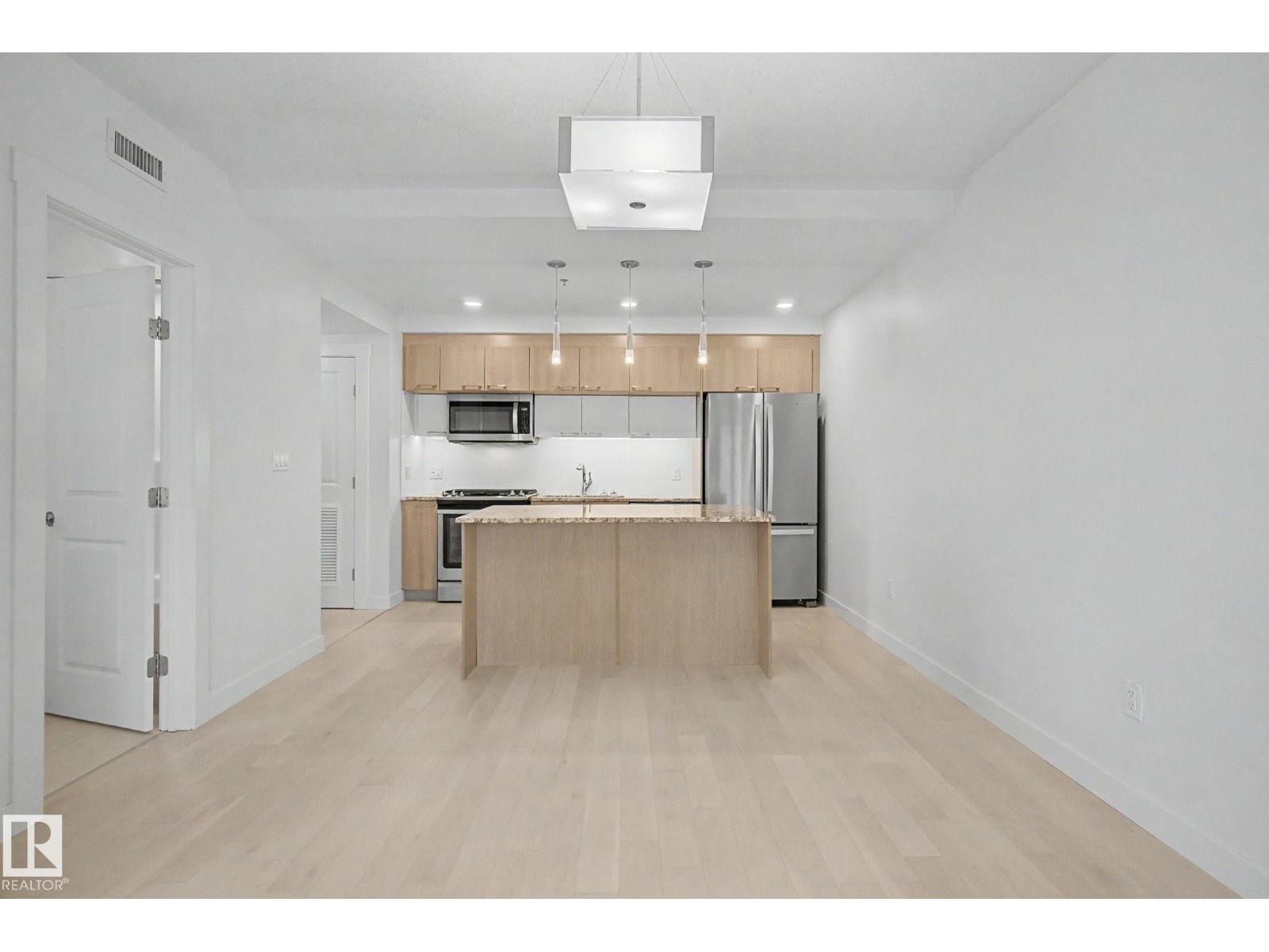 #1003 9720 106 ST NW - 13