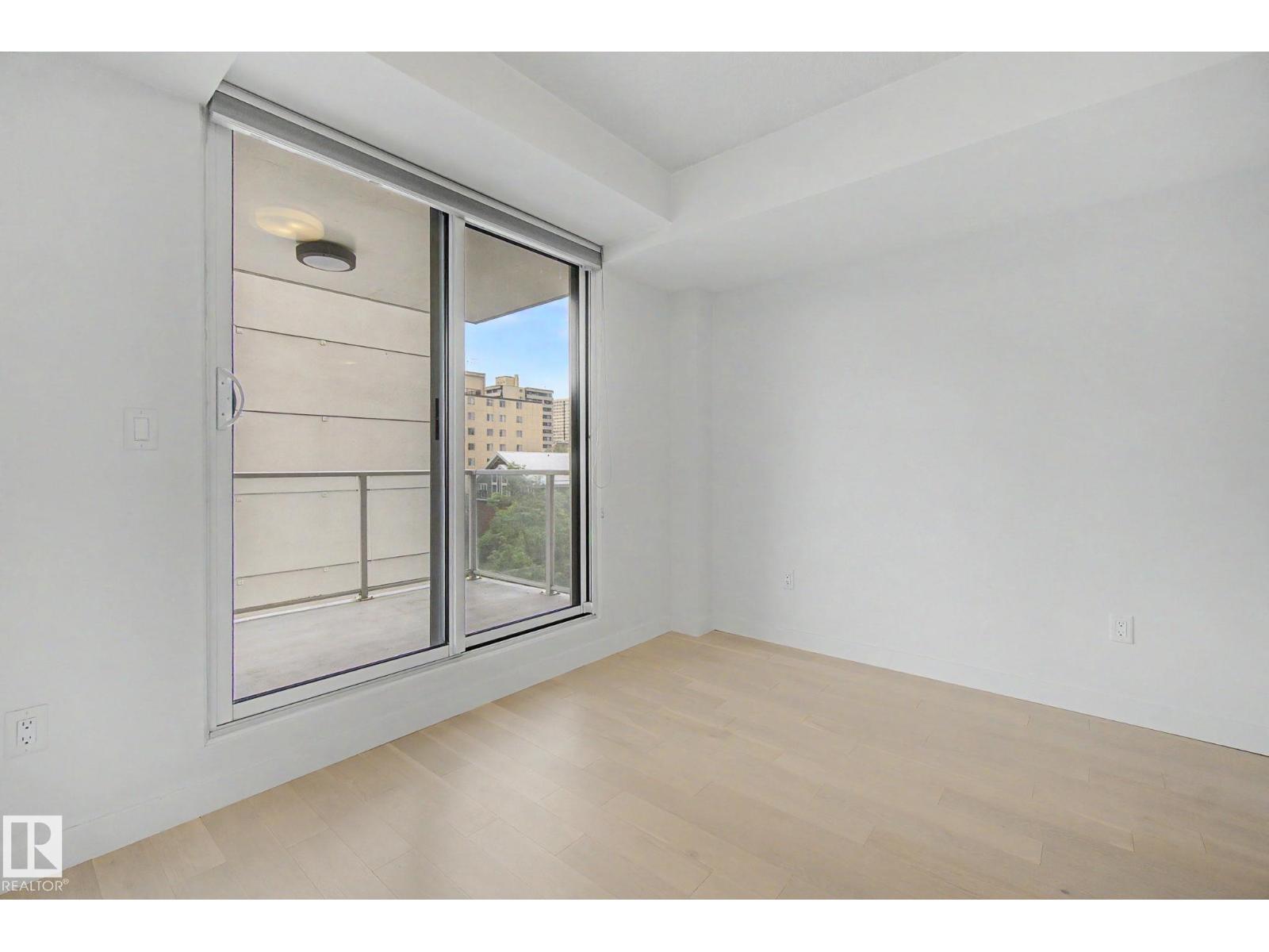 #1003 9720 106 ST NW - 20