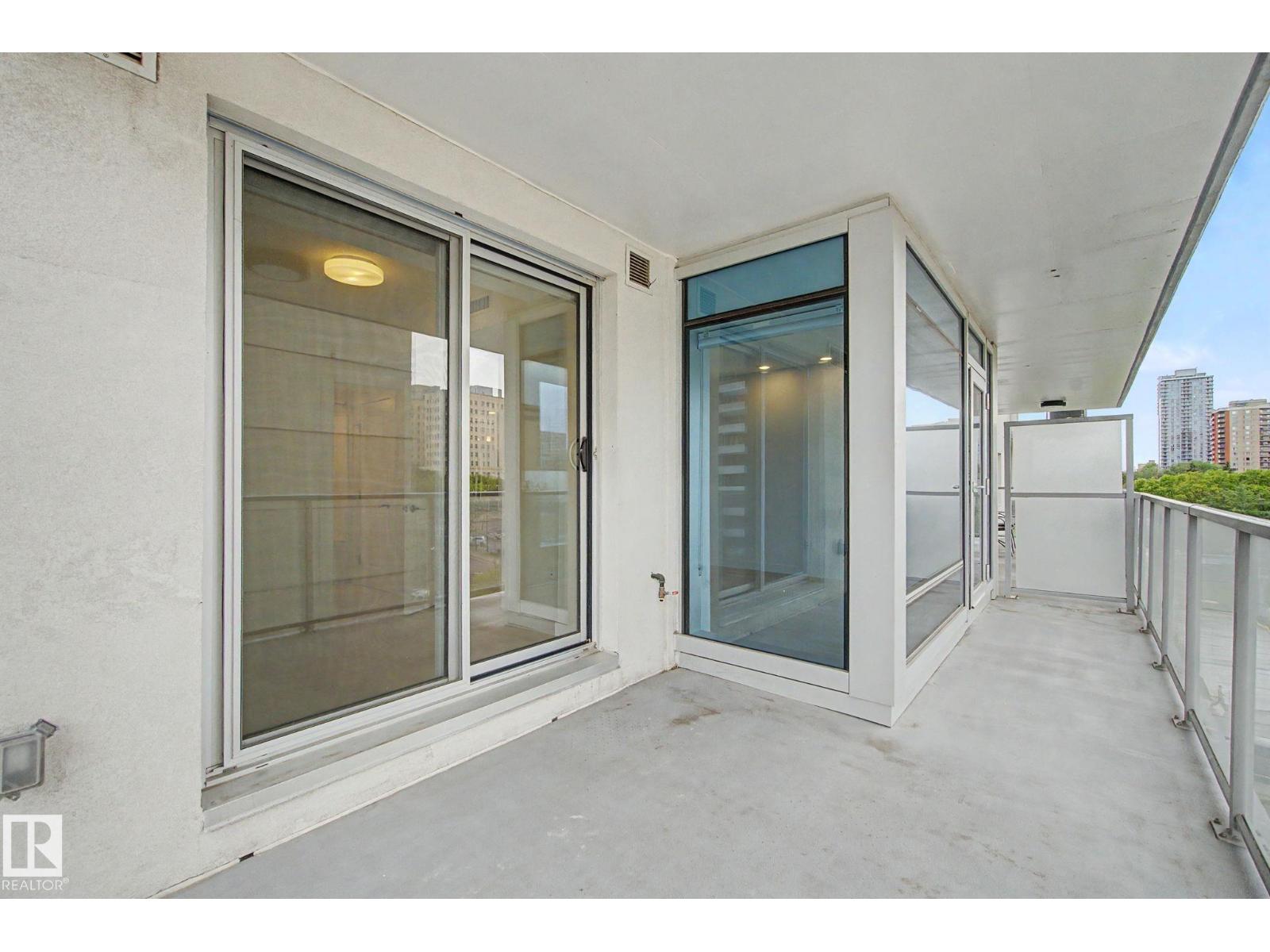 #1003 9720 106 ST NW - 30