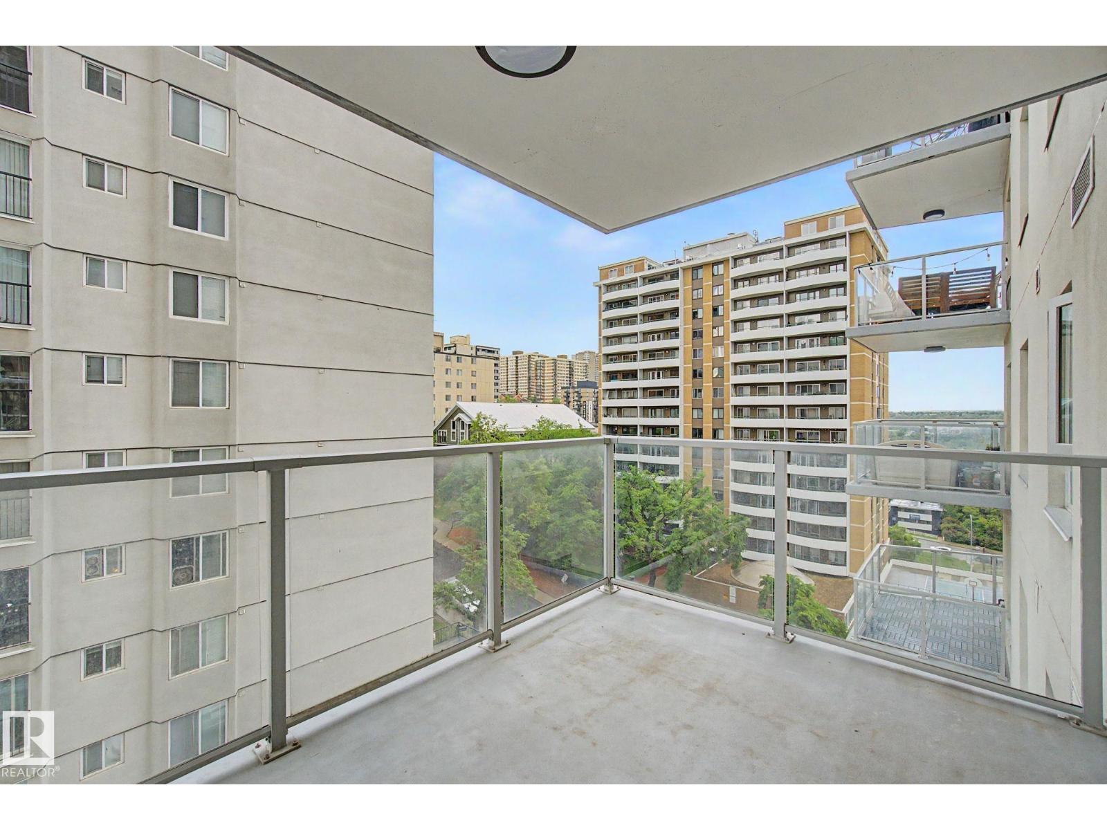 #1003 9720 106 ST NW - 32