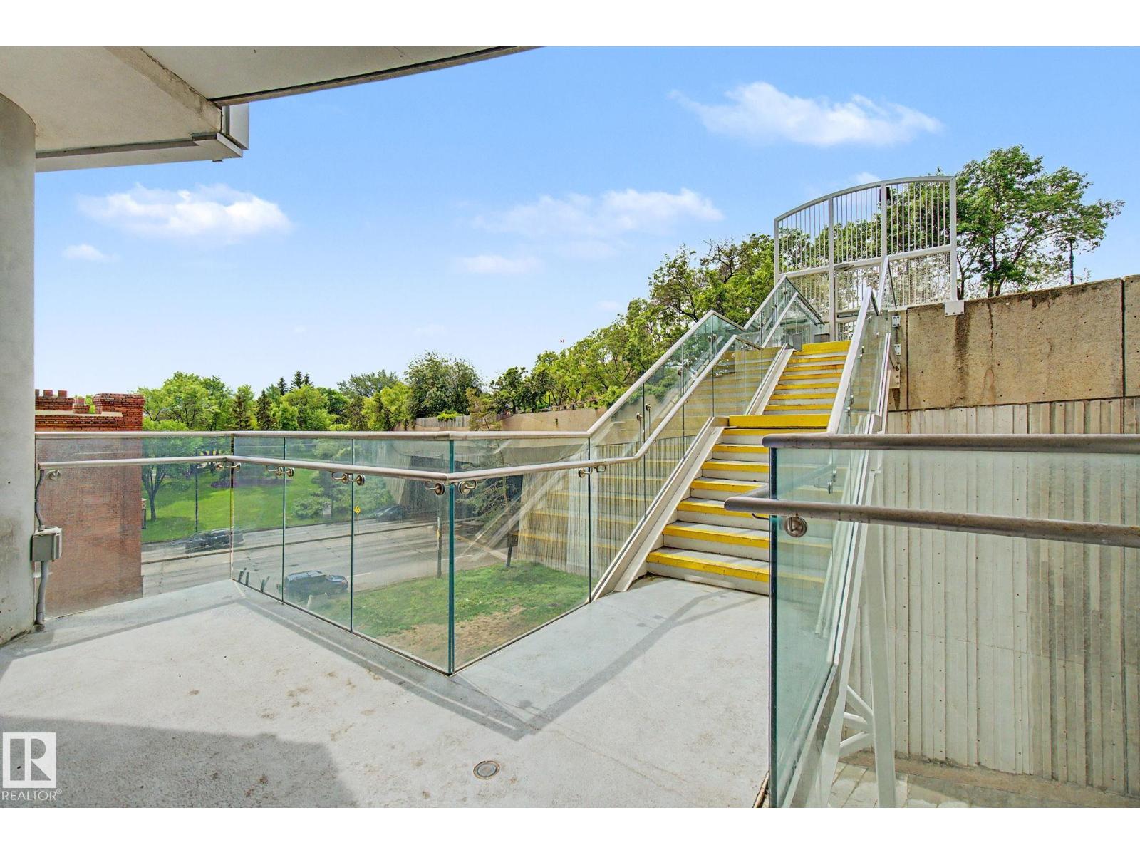 #1003 9720 106 ST NW - 37