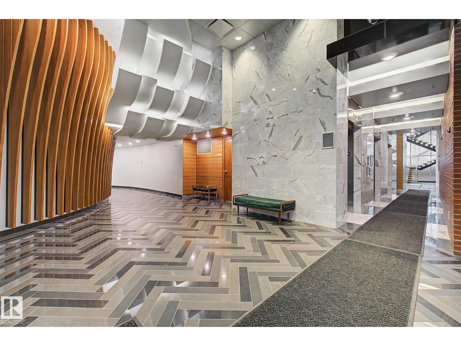 #1003 9720 106 ST NW - 47